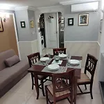 Azalea House Apartmán
