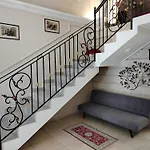 Apartmán Azalea House Katánie